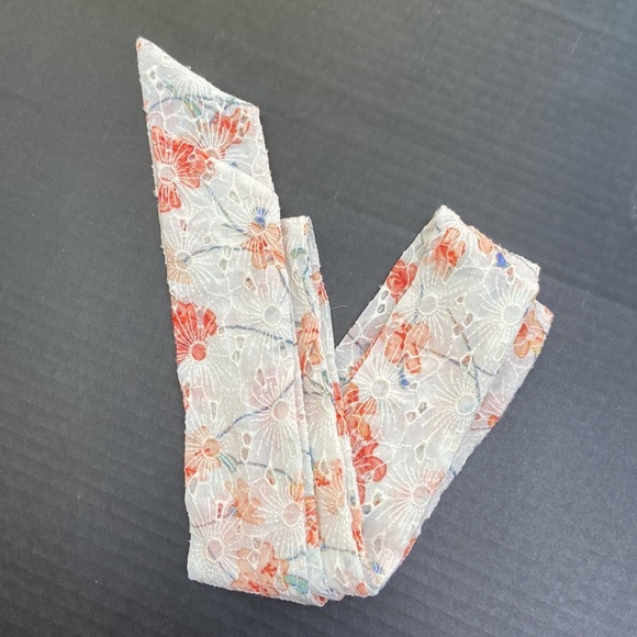 New GUESS BY MARCIANO Floral Ruffle Romper SZ M - Picture 8 of 8